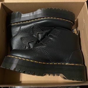 Black pebble Dr. Marten Devon heart boots